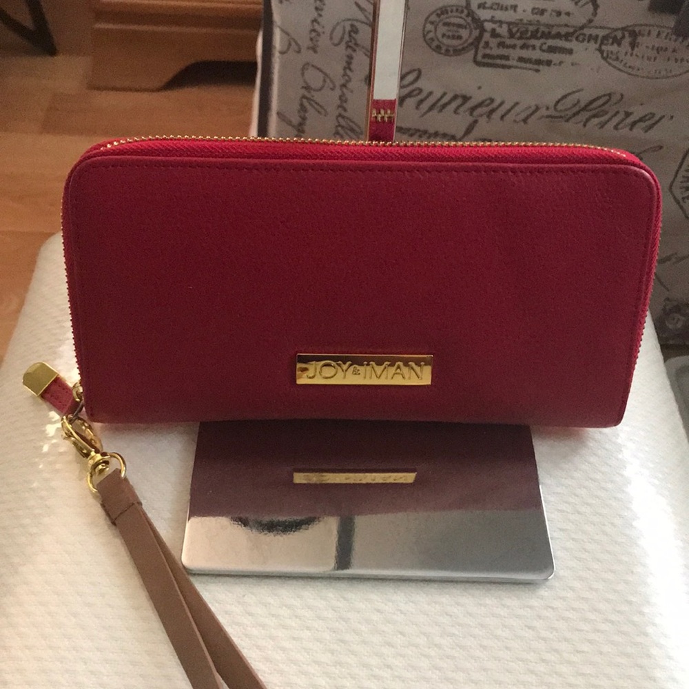 NWOTJoy&Iman Genuine Leather Organize ItAll Wallet